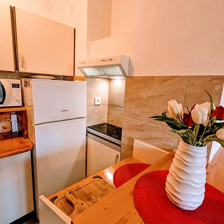 Demass Apartment - Cozy, Free Parking And Wifi 杜布罗夫尼克 外观 照片