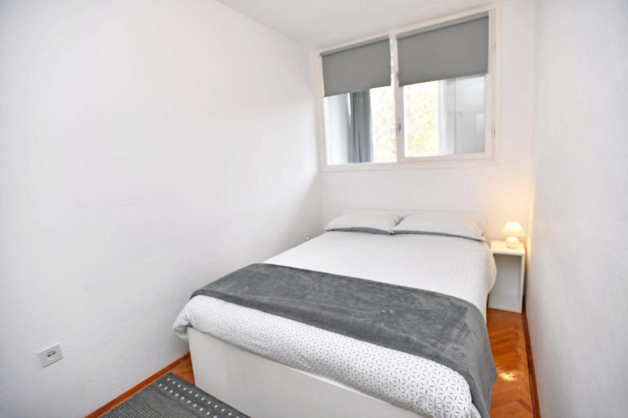 Demass Apartment - Cozy, Free Parking And Wifi 杜布罗夫尼克 外观 照片